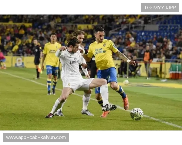 皇马又靠最后几分钟解决问题，真有冠军命，皇马最精彩的一场比赛