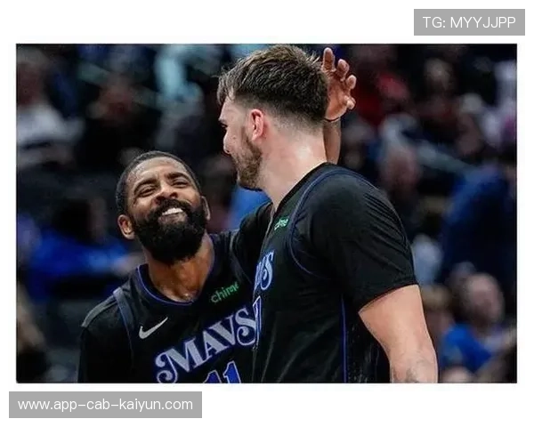 欧文与东契奇双双爆发，独行侠横扫西部对手